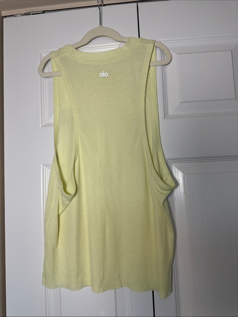 Alo Sleeveless Lemon Yellow Knit Tank Top - Picture 2 of 2